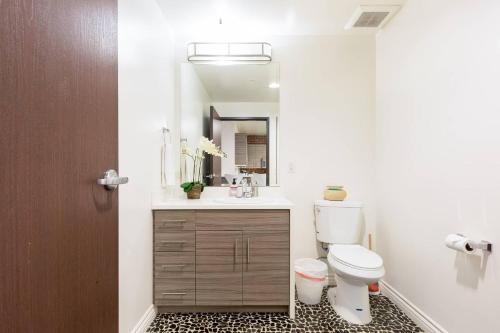 Historic Remodeled True 1-bdrm Loft