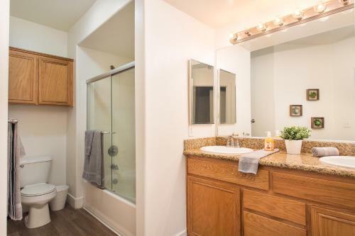 Apartamento Westwood Luxury Suites