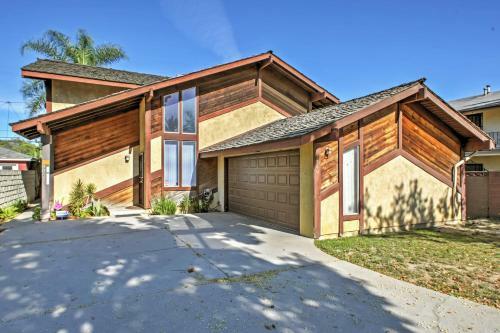 Apartamento Recently Renovated Long Beach Condo With Balcony!