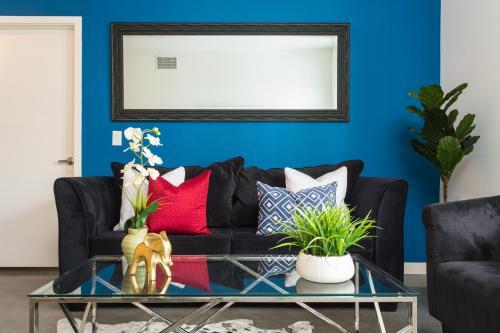 Apartamento Downtown La Deluxe Suites