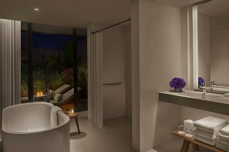 Hotel The West Hollywood Edition