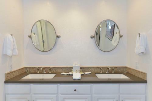 Apartamento 888 Oak Creek At Silverado Condo