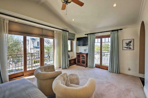 Luxury Newport Beach Getaway - 1 Block From Shore!