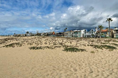 Luxury Newport Beach Getaway - 1 Block From Shore!
