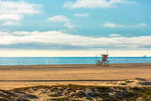 Nb-200a - 2-story Sensational Balboa Beachfront Charm