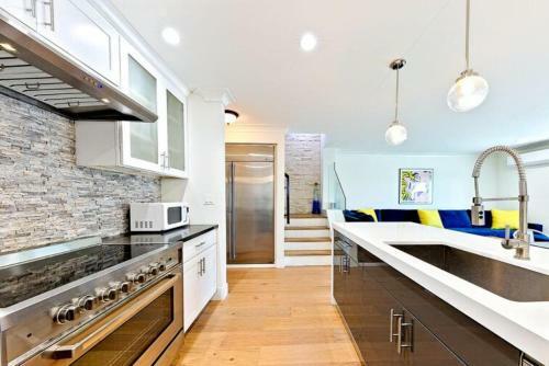 Nb-312a - Newport Beach Chic