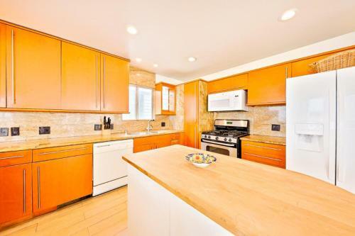 Nb-4001b - Newport Beach Front View II