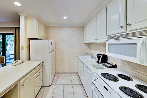 Apartamento Roomy Silverado Condo - Pool & On-site Dining Condo