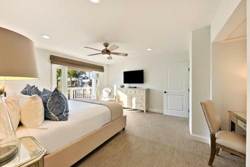 Nb-3126a - Balboa Island Home