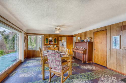 Freshwater Lagoon Retreat