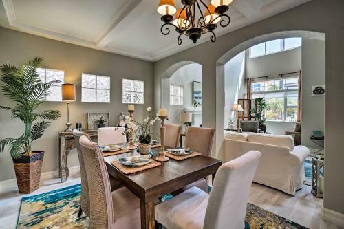 Luxe Home With Rooftop Patio Walk To Oceanside Beach