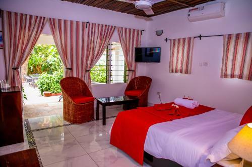 Hostal Hibiscus House Gambia