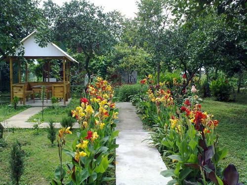 Hostal Kvariati Grand Guest House