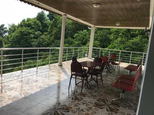 Hostal Gonio Guest House