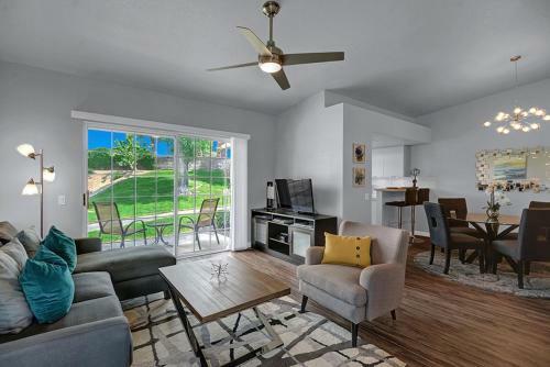 Mesquite Golf Condos By Oranj Palm