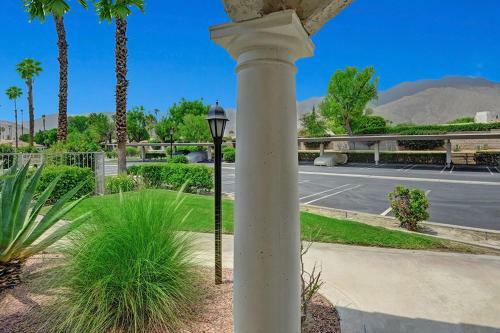 Mesquite Golf Condos By Oranj Palm