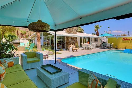 The Shasta At Twin Palms