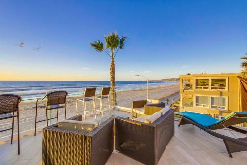 Wow, 3 Levels Of Ocean Front, 3 Units, 3 Patios