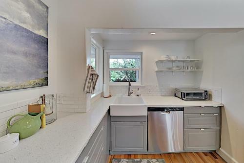 Contemporary Bungalow With Game Room & Fruit Trees Home