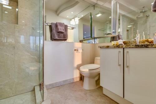 2 Levels Of Ocean Front, Largest Townhome, AC