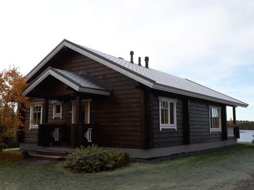 Lodge Marjakartano Hussola