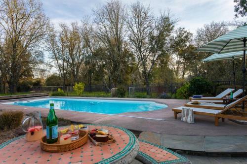 Mockingjay - Peaceful Ranch Home W Sauna, Spa & Pool