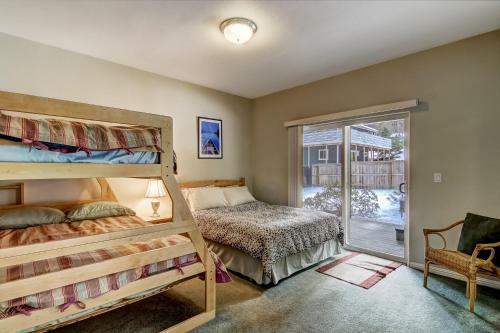 1144gb The Golden Bear Retreat Home