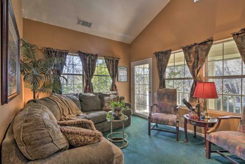 Lavish Sonora Suite On 10 Acres With Shared Pool, Bar