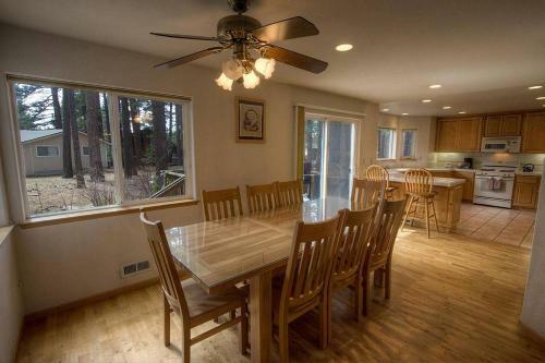 Blue Spruce By Lake Tahoe Accommodations
