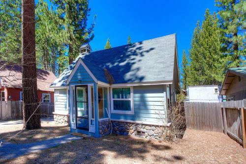 Queens Cottage By Lake Tahoe Accommodations