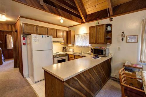 Dcs Cozy Cabin By Lake Tahoe Accommodations