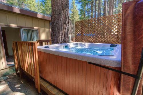 Dcs Cozy Cabin By Lake Tahoe Accommodations