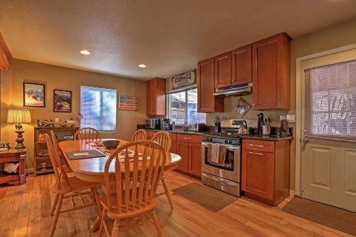 South Lake Tahoe Home With Spacious Backyard!