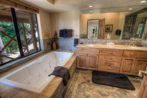 Tahoe Bonoff Venture By Lake Tahoe Accommodations