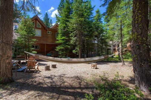 Knotty Pine Retreat By Lake Tahoe Accommodations