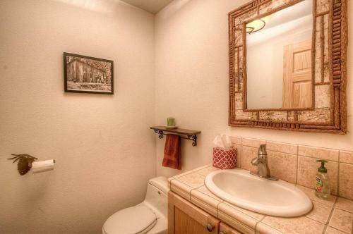 Knotty Pine Retreat By Lake Tahoe Accommodations