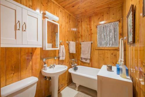 Owl's Peak By Avantstay - Private Pine Tree Cabin