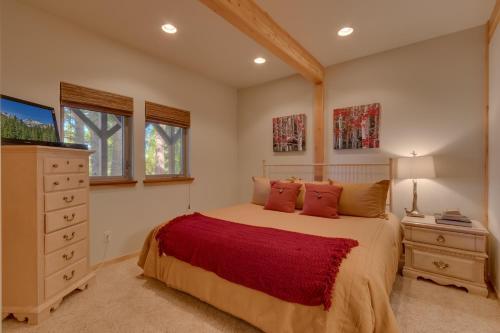 Northstar Conifer Luxury Home Home