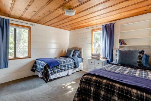 Lake Arrowhead Area Modern Cabin At Sugars Mountain Chalet