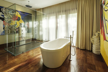 Under The Stars Luxury Apartment