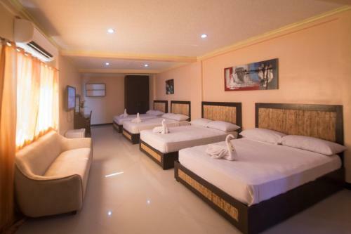 Hotel Bamboo Beach Resort & Restaurant