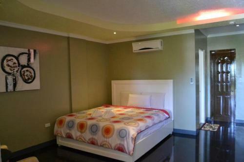 Hotel Bamboo Beach Resort & Restaurant