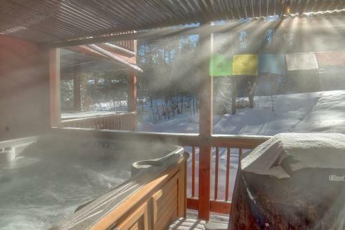 Broken Lance Ski Getaway