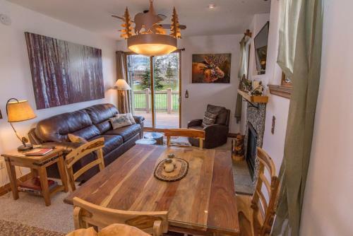 Lodge At Highland Greens 208