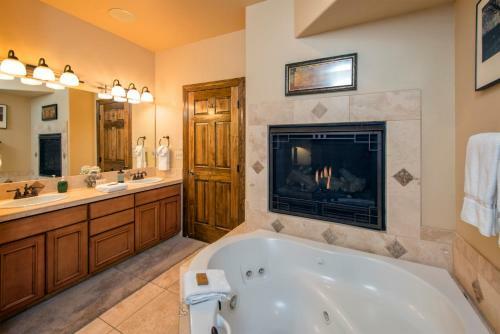 Viking Vista Retreat