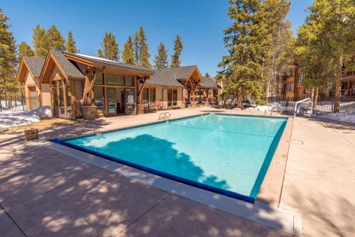 Timbernest B7