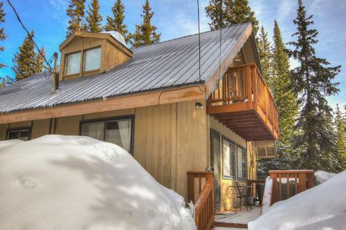 Lazy Dog Lodge Home