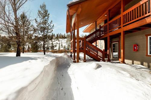 Revett Retreat