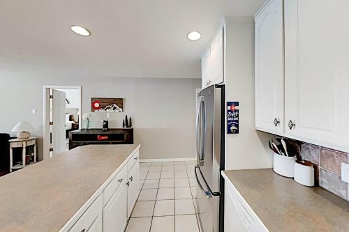Apartamento Snowbridge Square - Mountain Views - Near Slopes Condo