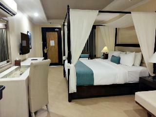 Boracay Mandarin Island Hotel